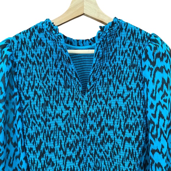 ARITZIA Wilfred Lilith Chiffon Cropped Blouse in Teal/Black, Size Medium - Picture 12 of 13
